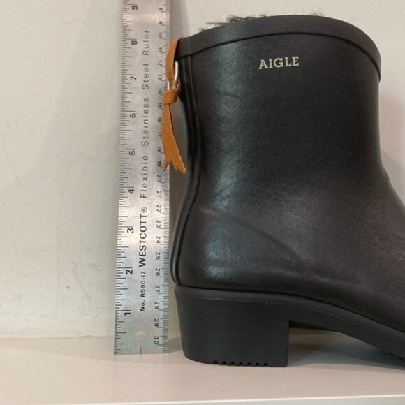 Aigle Miss Juliette Ankle Rain Boots Size 6 Black Faux Fur Lined Boots - Picture 9 of 12